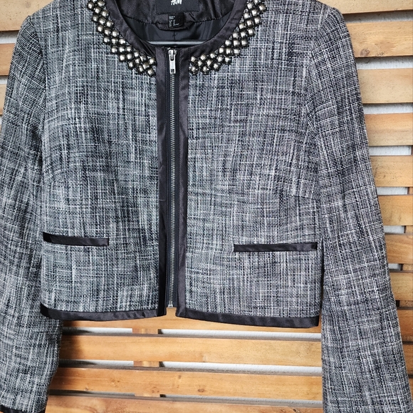 H&M Jackets & Blazers - H&M size 12 grey black tweed bomber style jacket blazer